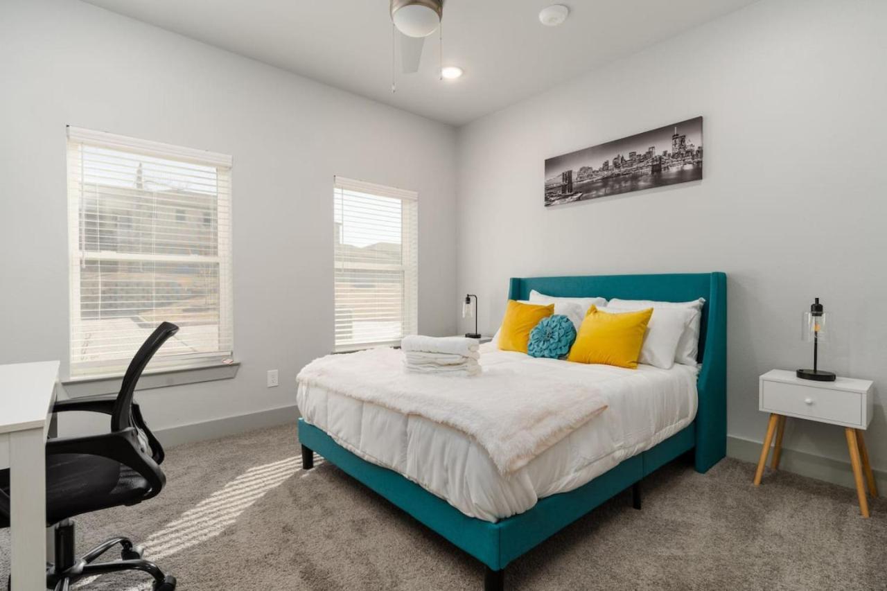 Apartament Corporate Housing By Mgm Grand Prairie Zewnętrze zdjęcie