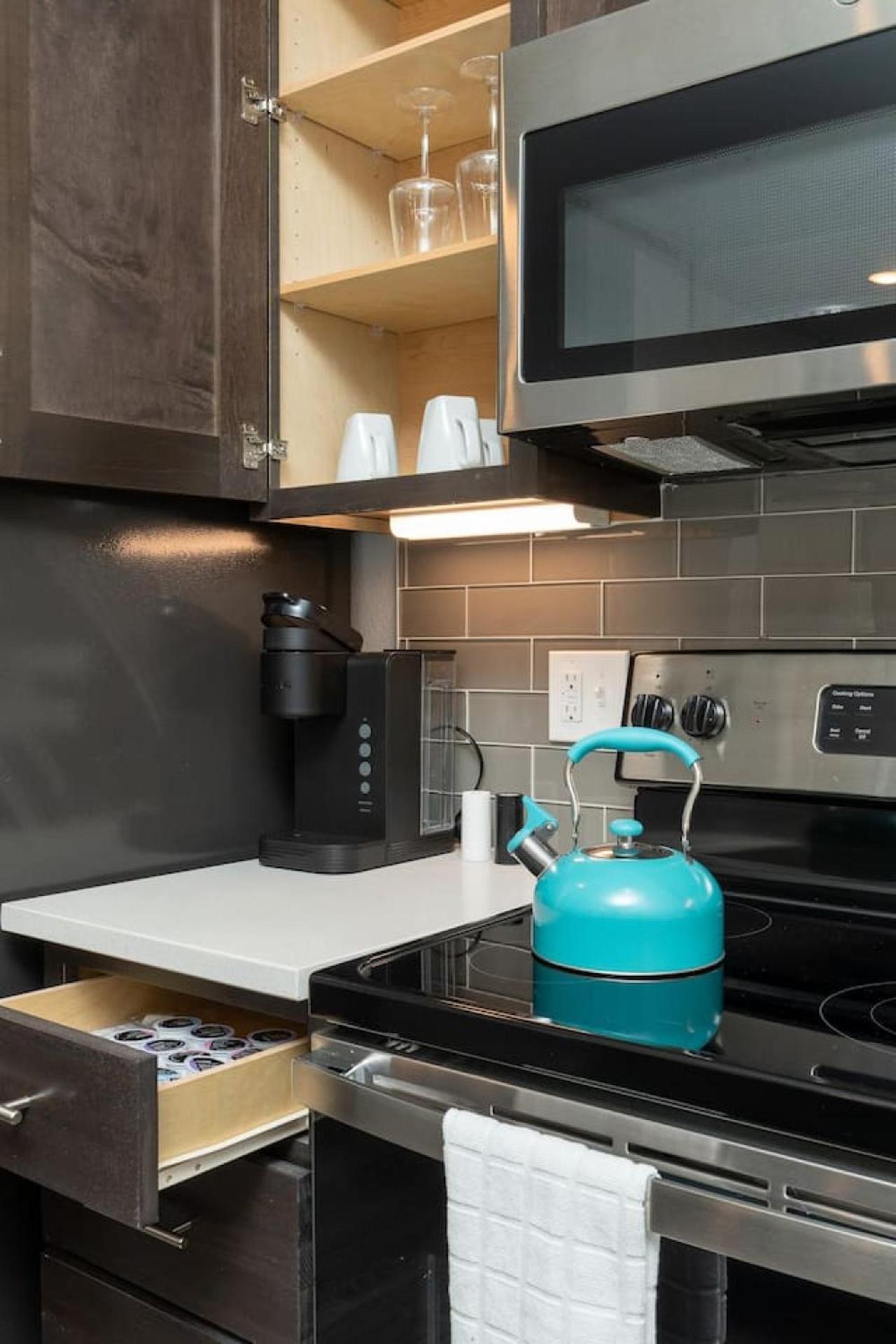 Apartament Corporate Housing By Mgm Grand Prairie Zewnętrze zdjęcie